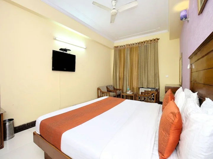 Чандигарх: OYO 2089 Hotel Sagar