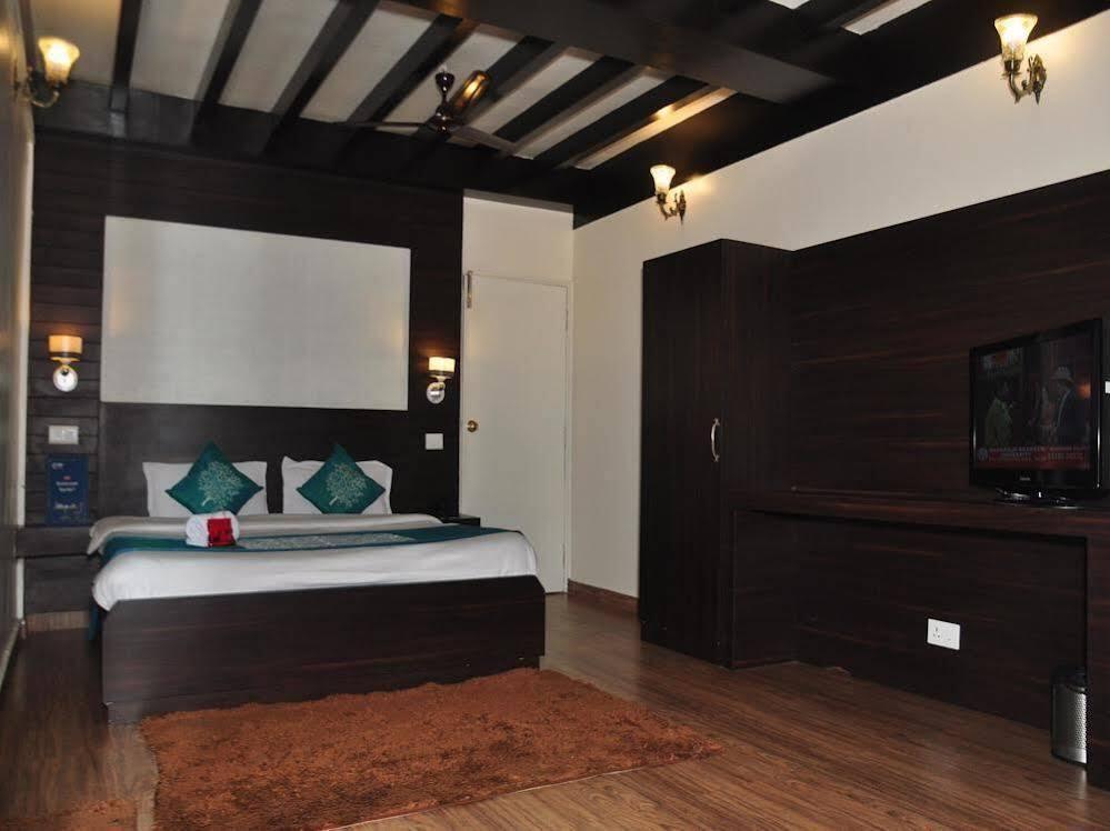 Шимла: OYO Rooms Mall Road Shimla