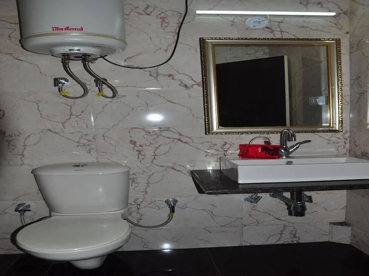 Шимла: OYO Rooms Mall Road Shimla