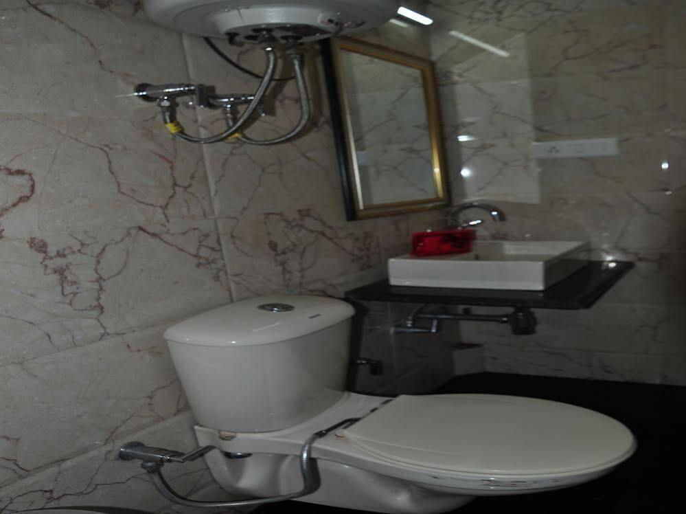 Шимла: OYO Rooms Mall Road Shimla