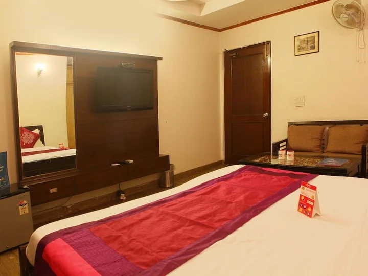 Гуруграм: OYO 2173 Hotel 19 BVM