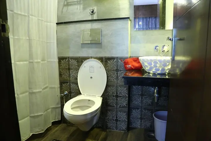Чандигарх: OYO 555 Hotel Mourya