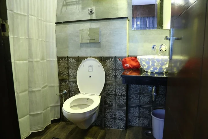 Чандигарх: OYO 555 Hotel Mourya