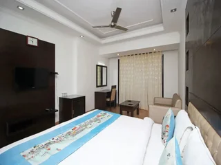 Массури: OYO 1679 Value Hotel