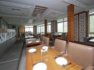 Массури: OYO 1679 Value Hotel