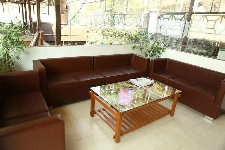 Массури: OYO Rooms Mussoorie Library