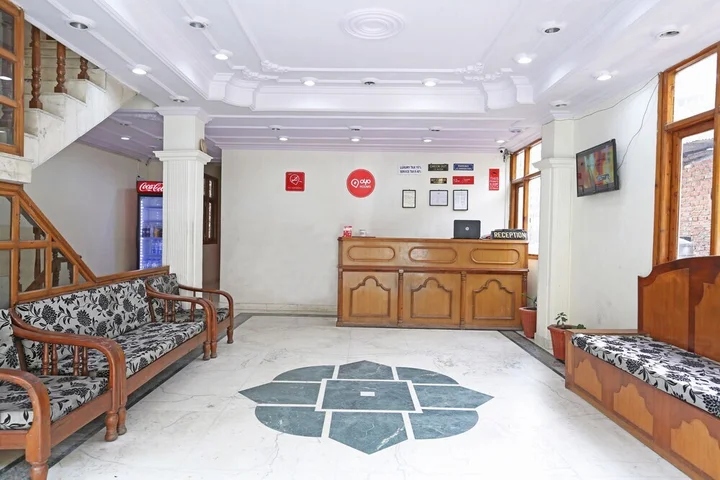 Шимла: OYO 1590 Hotel Hari Palace