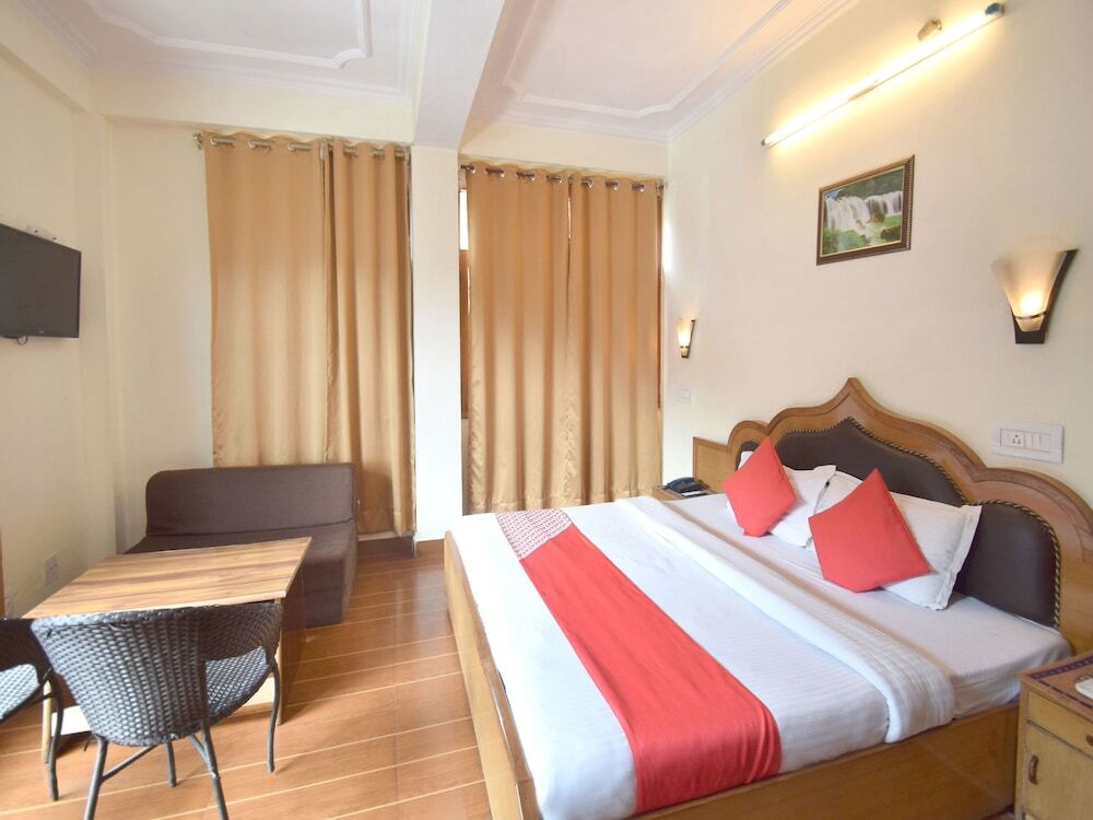 Шимла: OYO 1590 Hotel Hari Palace