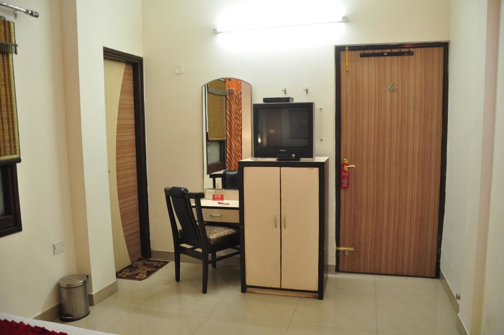 Амритсар: OYO 2042 Hotel New ss Residency