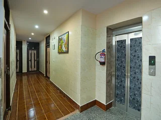 Нью-Дели: Qlark Rooms & Lawn By OYO Rooms