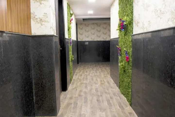 Нойда: Fabhotel White Castle Sez