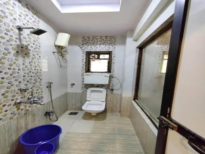 Нави-Мумбай: Hotel Prince International