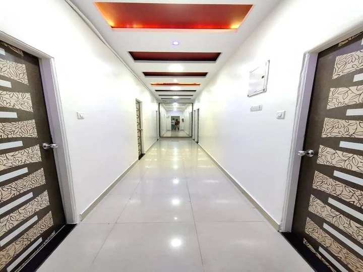 Нави-Мумбай: Hotel Prince International