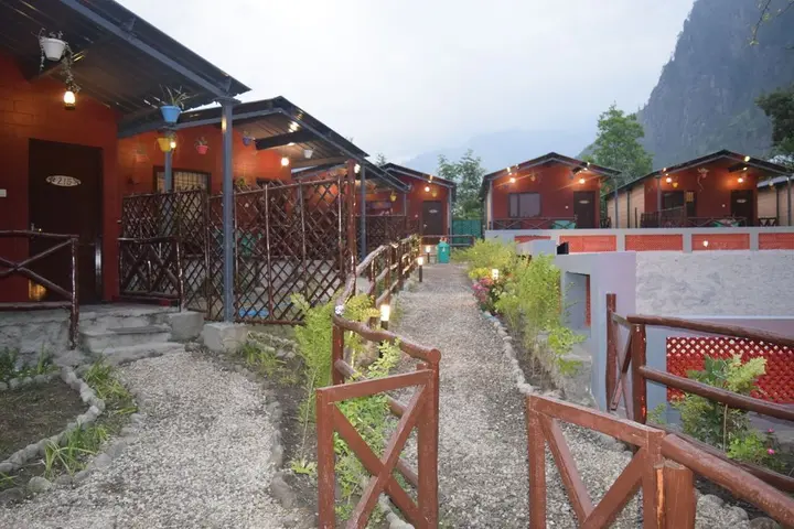 Манали: Samsara Manali Retreat