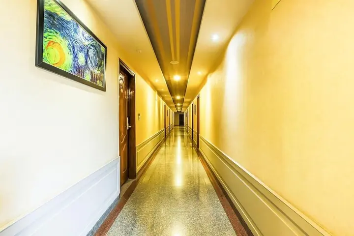 Бангалор: FabHotel Berry's