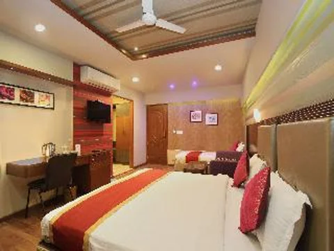 Бангалор: FabHotel Berry's