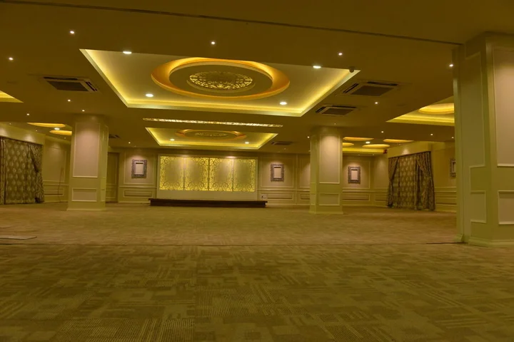 Бангалор: FabHotel Berry's