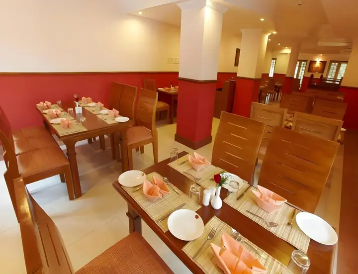 Cherthala: Hotel Aroor Residency