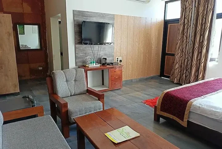 Крепость Ramnagar: Saalvan Resort