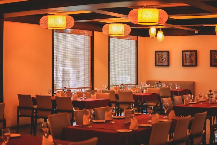 Удджайн: Rudraksh Club & Resorts