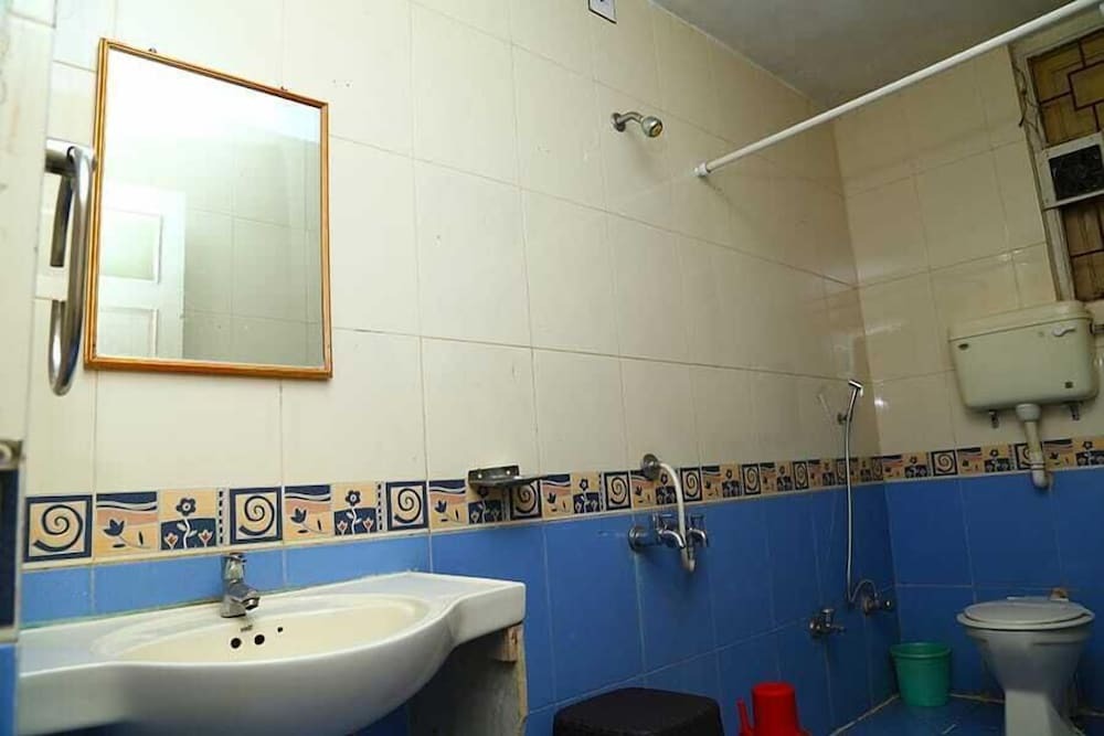 Ратнагири: Hotel Durvankur