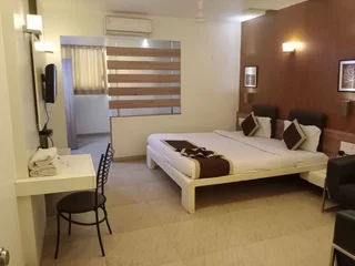 Junagadm: Hotel Platinum