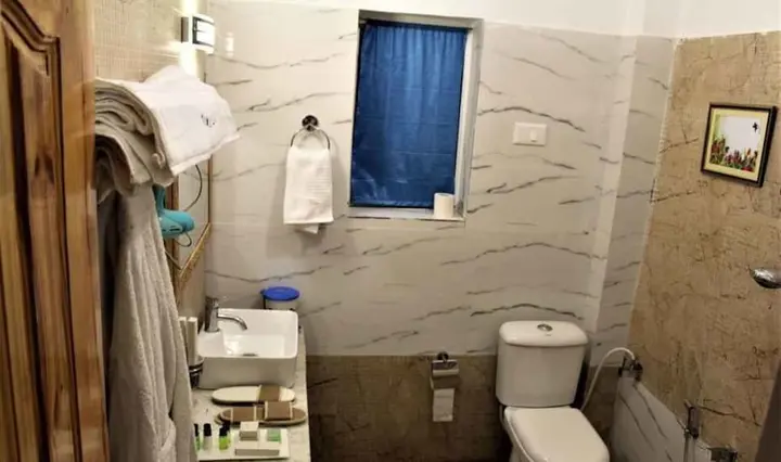Каргил: Barula Hotel
