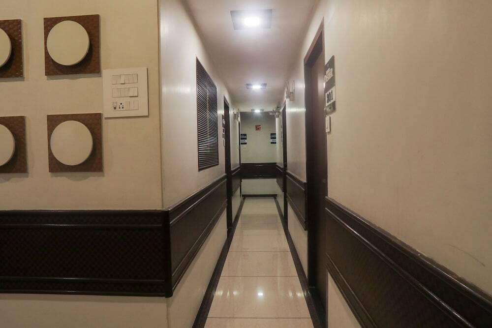 Мумбаи: OYO 4186 Hotel Oyster