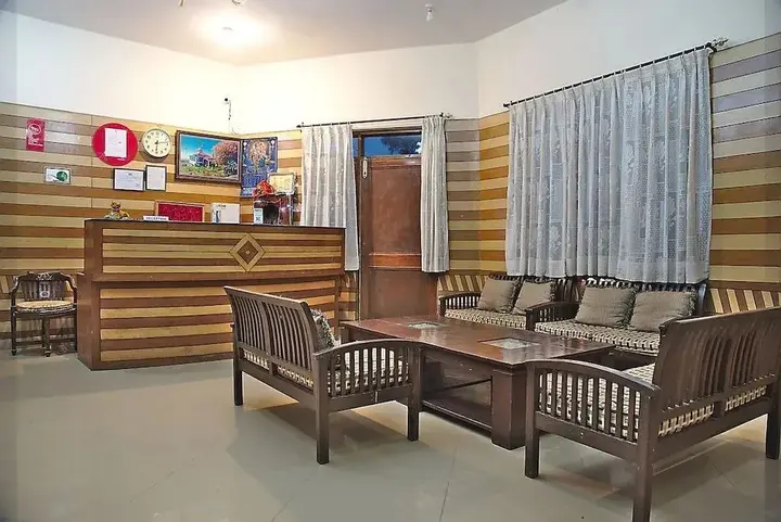 Шоги: Hotel Raikot Resort