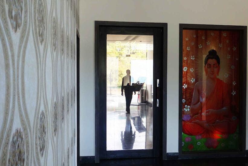 Кангра: Hotel Kangra Rodeway Inn