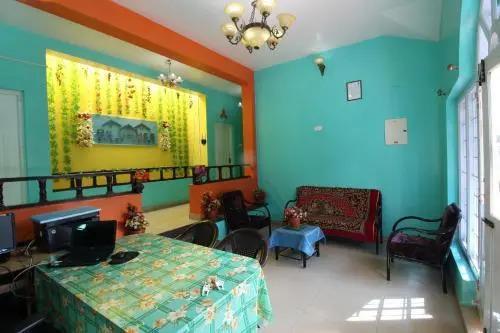 Ути: RK Holiday Home