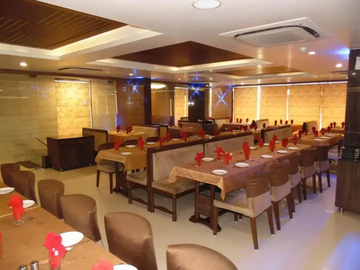 Ахмедабад: OYO 700 Hotel Kabir
