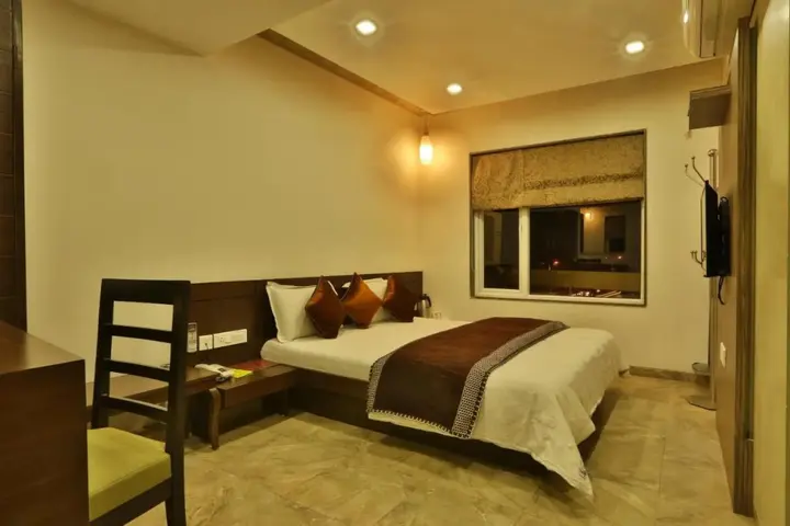 Ахмедабад: OYO 700 Hotel Kabir