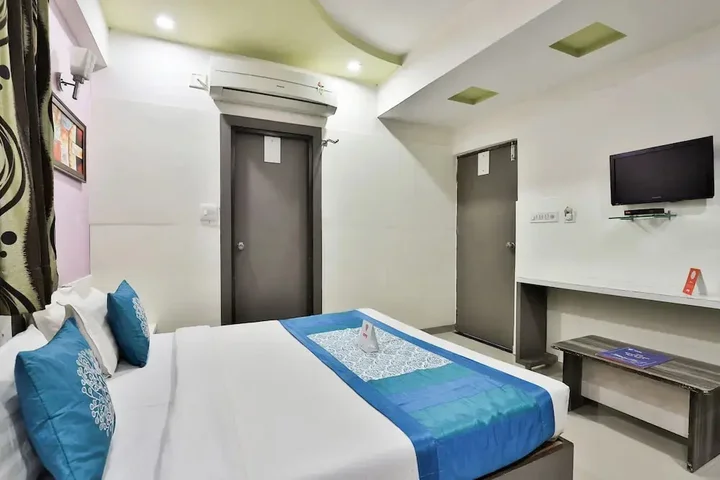 Гандхинагар: OYO 2389 Hotel The Grand Pritam