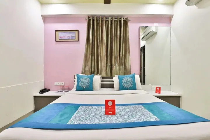 Гандхинагар: OYO 2389 Hotel The Grand Pritam