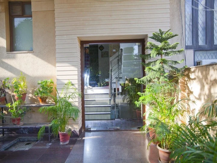 Гуруграм: OYO 2216 Hotel Live Inn
