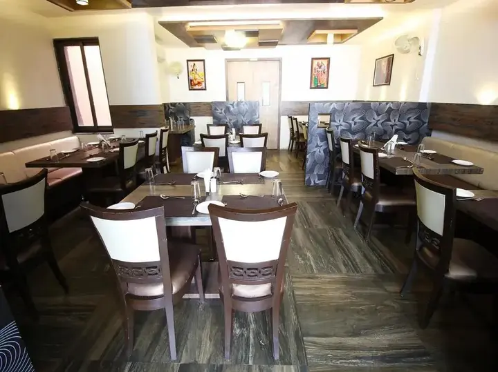 Дварка: OYO Premium Home Guard Chowk Dwarka