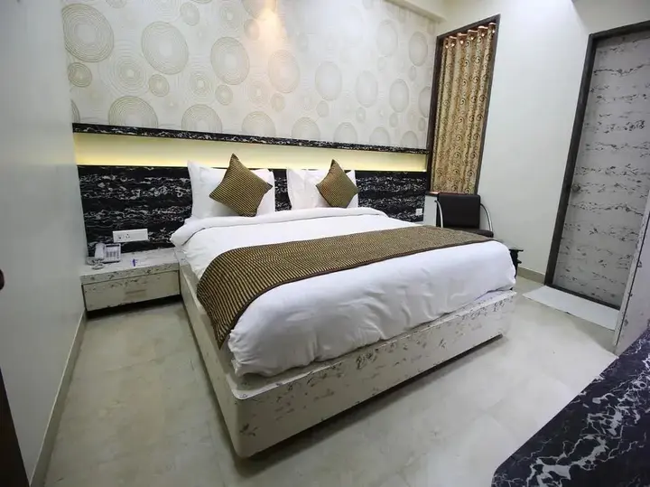 Дварка: OYO Premium Home Guard Chowk Dwarka
