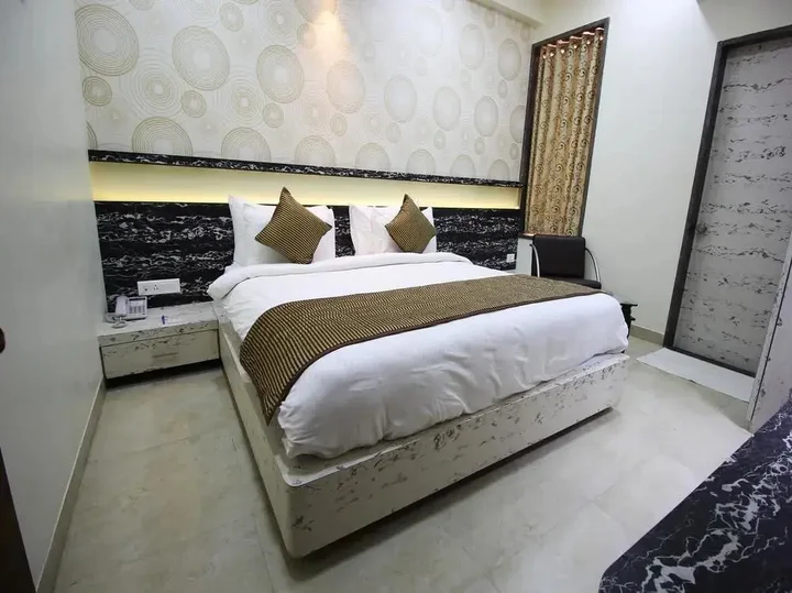 Дварка: OYO Premium Home Guard Chowk Dwarka