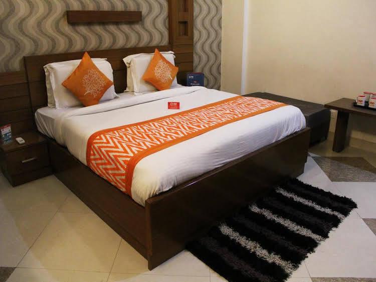 Ханзи: OYO Rooms CMC Hospital