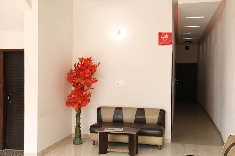 Лудхиана: OYO 3145 Hotel Seven Inn