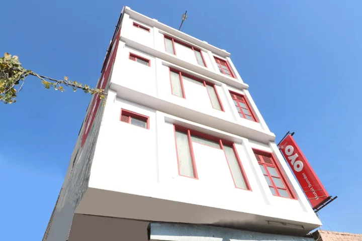 Лудхиана: OYO 3145 Hotel Seven Inn