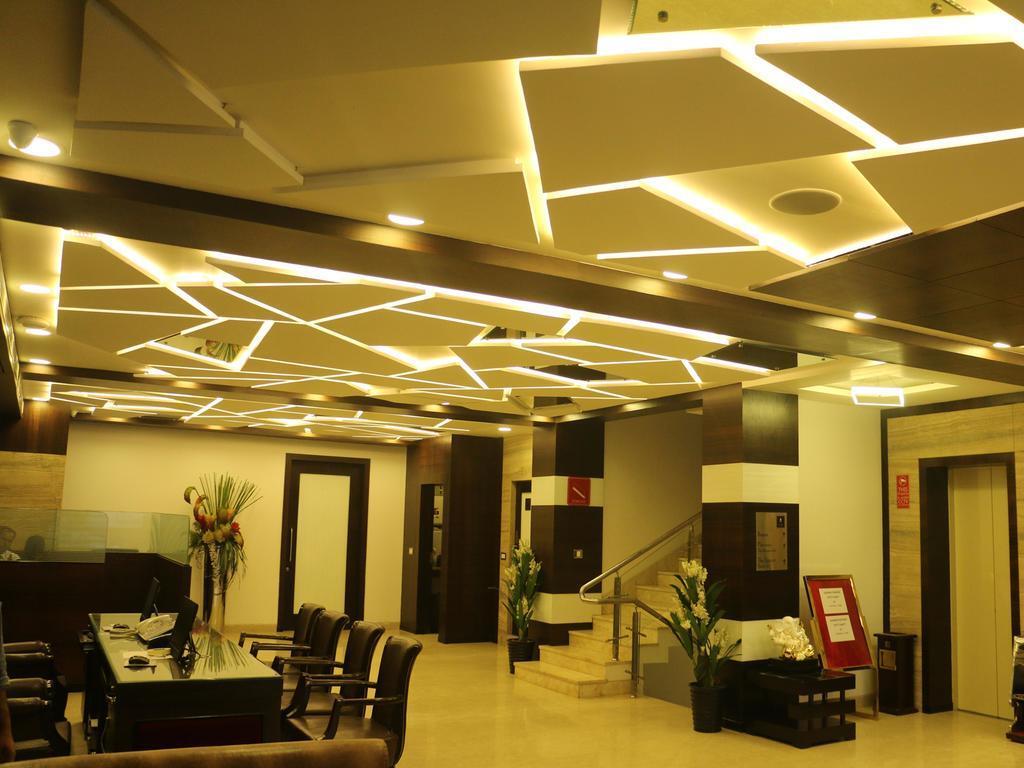 Райпур: OYO Rooms Pandri Main Road
