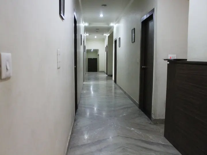 Пантнагар: OYO 2824 Hotel Aroma Classic