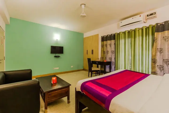 Нойда: OYO Flagship Noida Golf Course