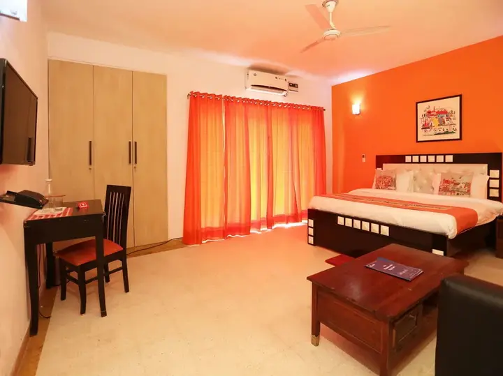 Нойда: OYO Flagship Noida Golf Course