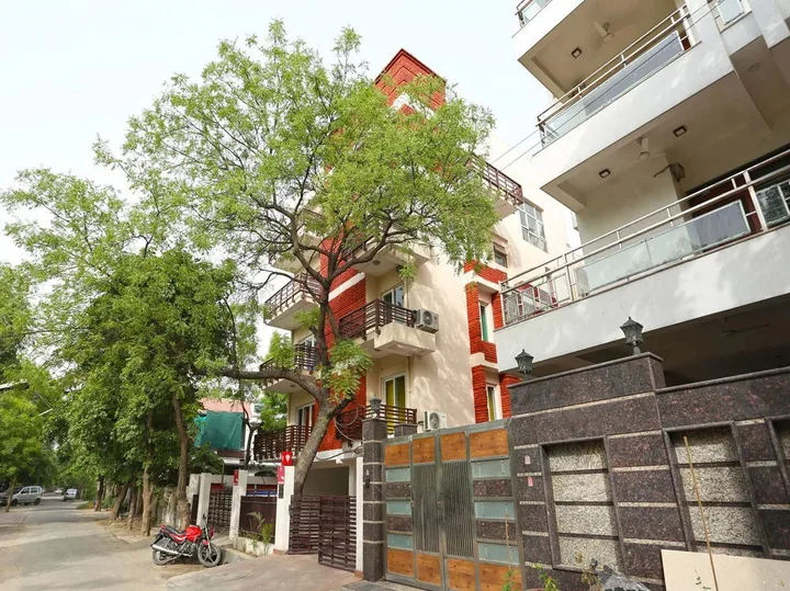 Нойда: OYO Flagship Noida Golf Course