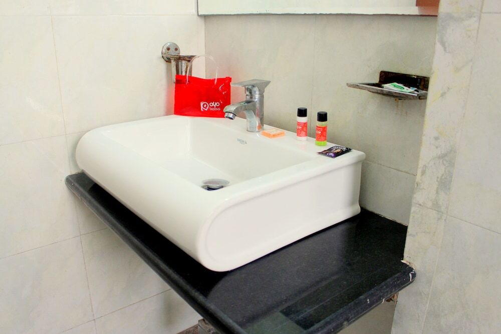 Гуруграм: OYO Rooms Near DLF Phase 1