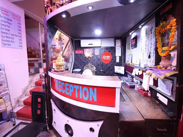 Гвалиор: OYO 2756 Hotel Virasat