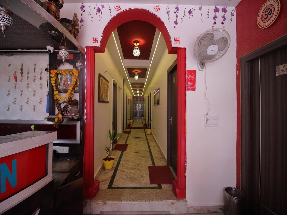 Гвалиор: OYO 2756 Hotel Virasat